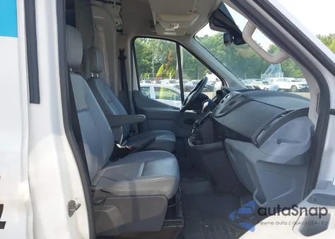 2018 Ford Transit-250 z USA, uszkodzony, nr VIN 1FTYR1CMXJKA72164